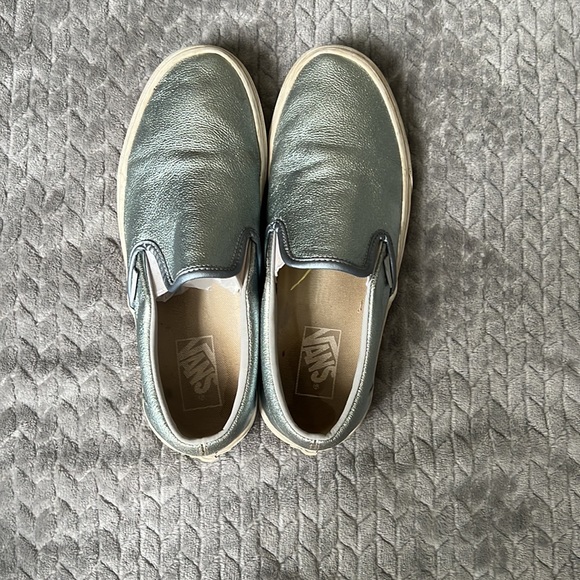 Blue/Silver Shiny Low Vans shoes size 9 - Picture 4 of 5